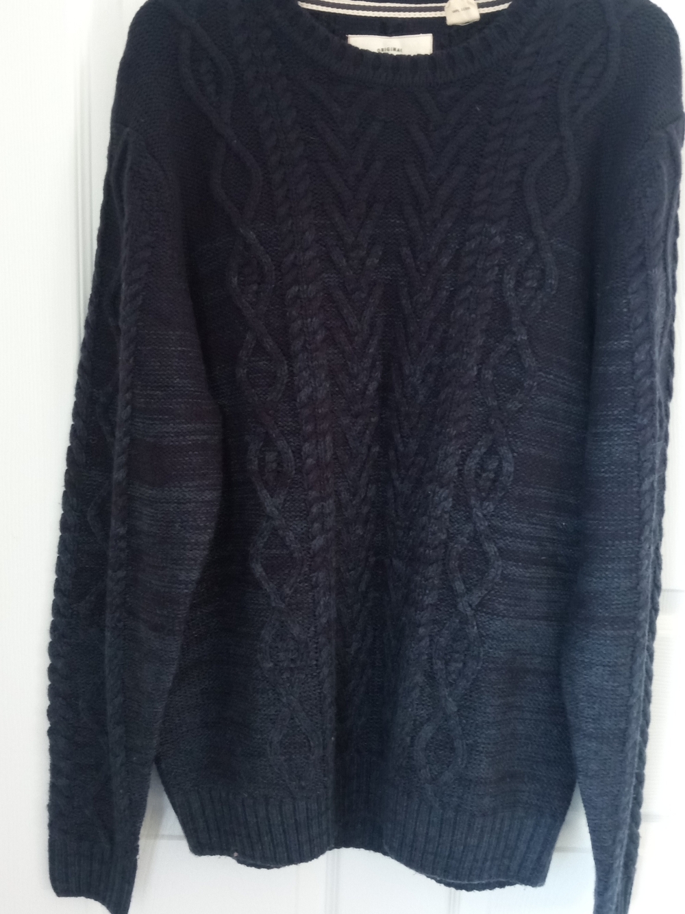 Vintage Black Cable Knit Crewneck Sweater